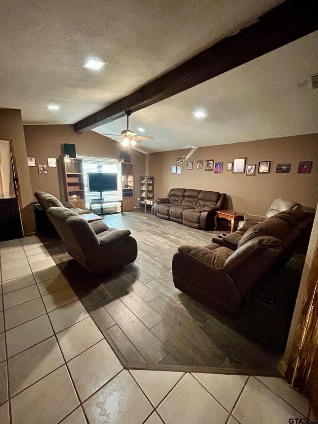 113 E Larkspur, White Oak, TX 75693 - photo 4