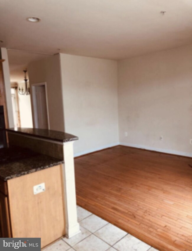 604 Kingfisher Ave, Gaithersburg, MD 20877 - photo 3