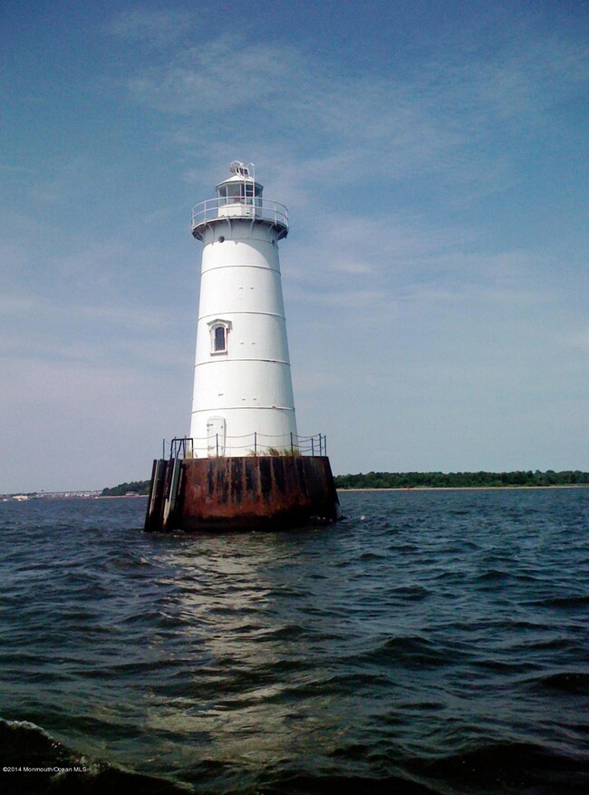 36 Raritan Reach Rd, South Amboy, NJ 08879 - photo 2