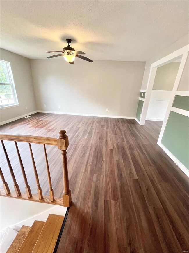 738 Mary Mae, Collinsville, IL 62234 - photo 3