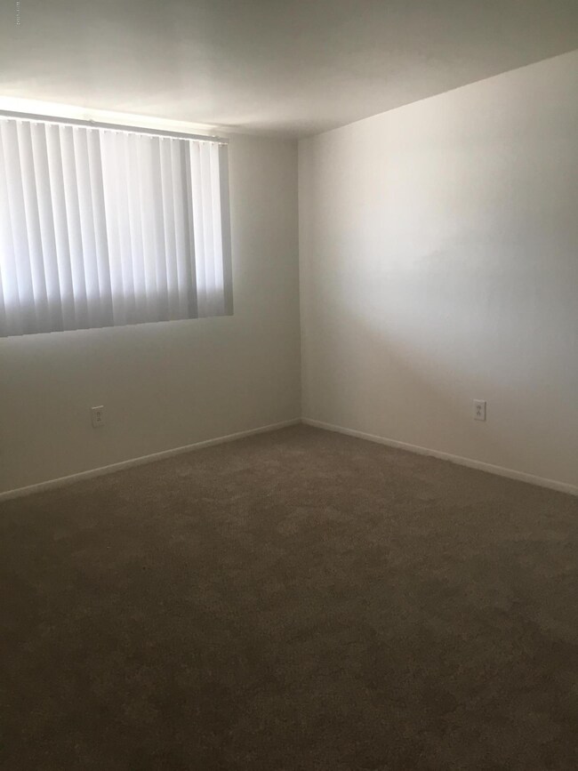420 E Yavapai Rd unit 6, Tucson, AZ 85705 - photo 5