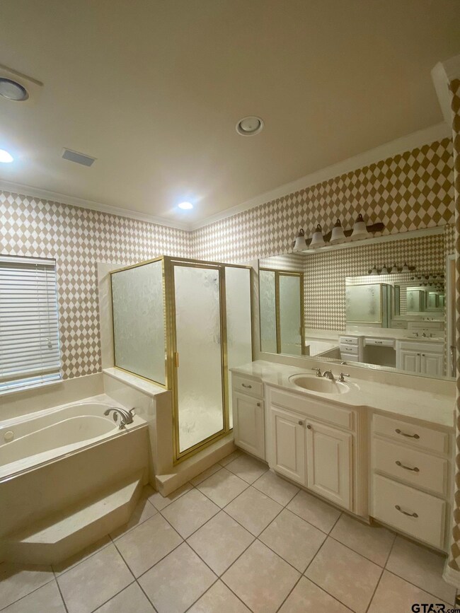 1317 1317 Spring Branch Dr, Tyler, TX 75703 - photo 6