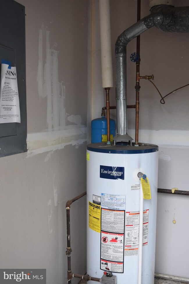 1673 Langley Dr unit D, Hagerstown, MD 21740 - photo 3