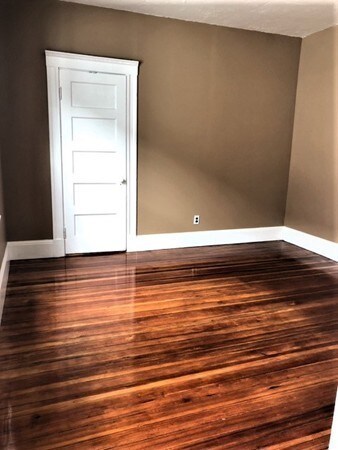 12 Greenleaf Ave, Medford, MA 02155 - photo 3