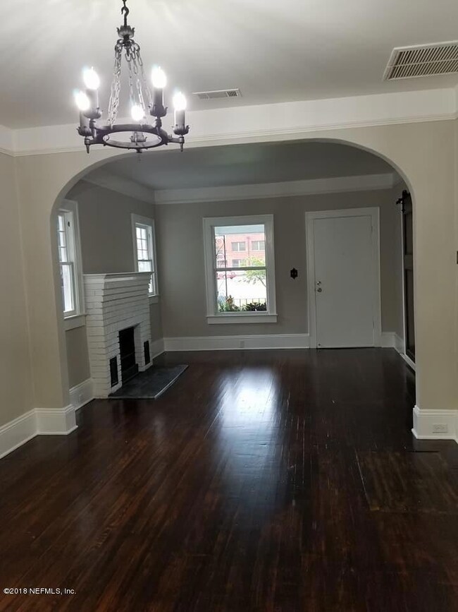 1018 Dancy St, Jacksonville, FL 32205 - photo 4