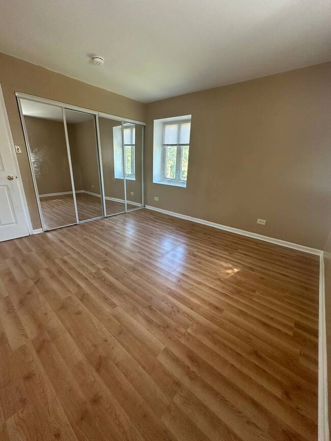 4062 Charleston Rd unit 3E, Matteson, IL 60443 - photo 5