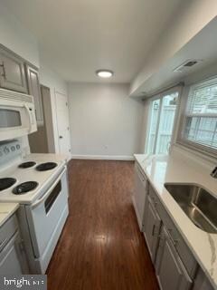 202 Saint Johns Square, Sterling, VA 20164 - photo 4