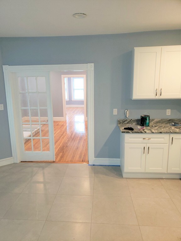 46 North Ave unit 1R, Abington, MA 02351 - photo 6