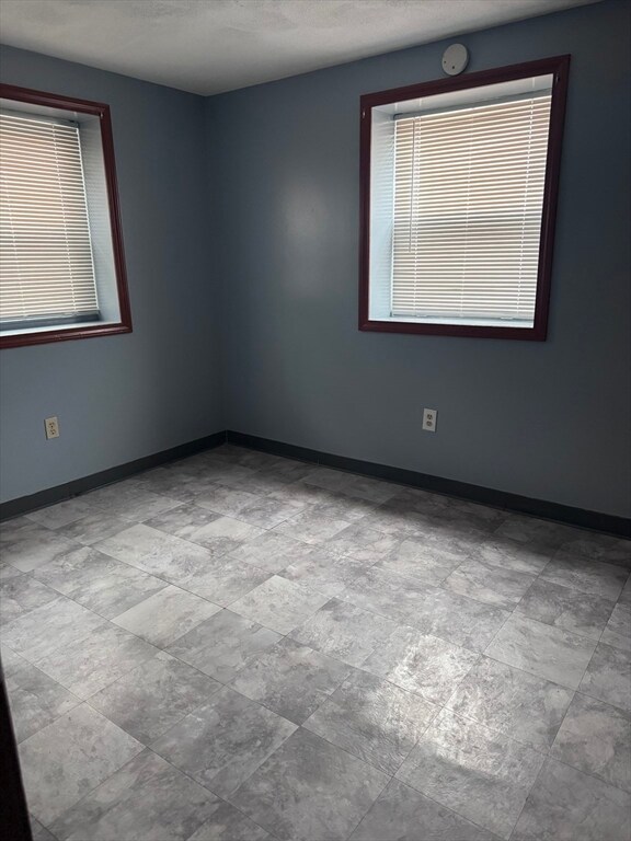 48 Mount Everett St unit 1, Dorchester, MA 02125 - photo 5