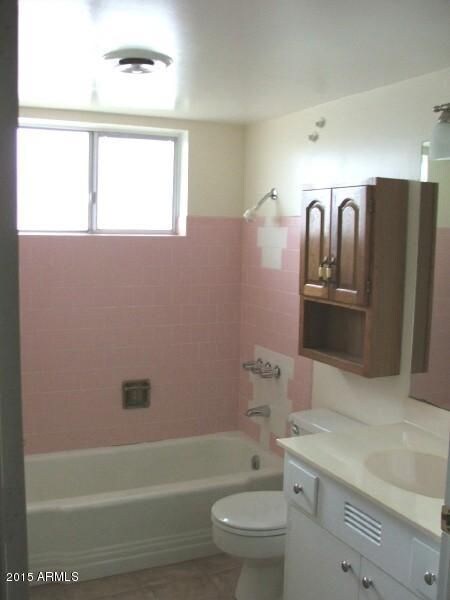 hallbath