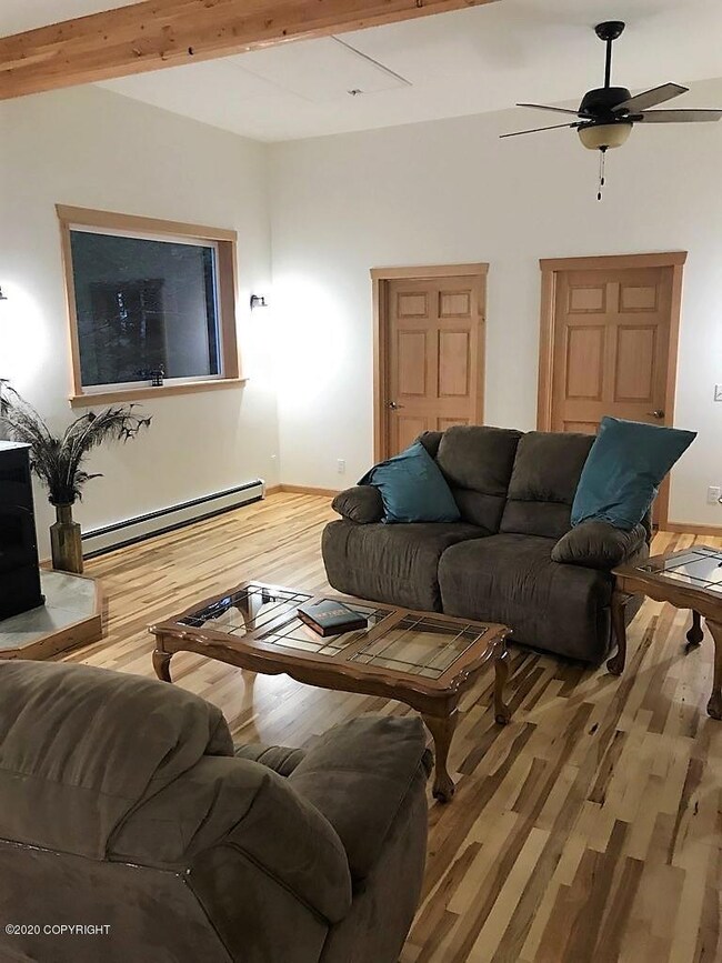2156 Monashka Way - Family Room