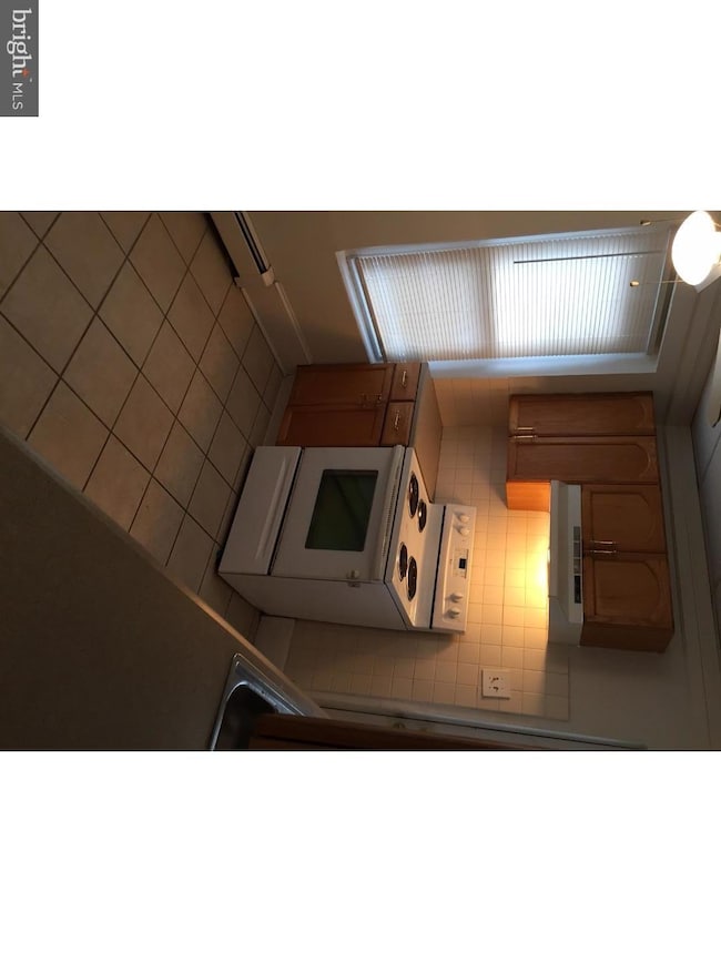 233 E Main St unit 2, Lansdale, PA 19446 - photo 5