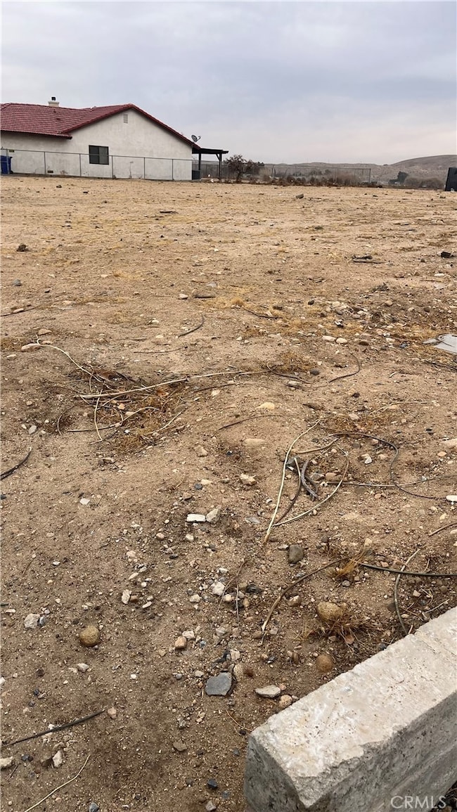 26747 Corona Dr, Helendale, CA 92342 - photo 5
