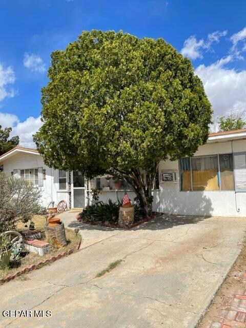 7521 Yuma Dr, El Paso, TX 79915 - photo 2