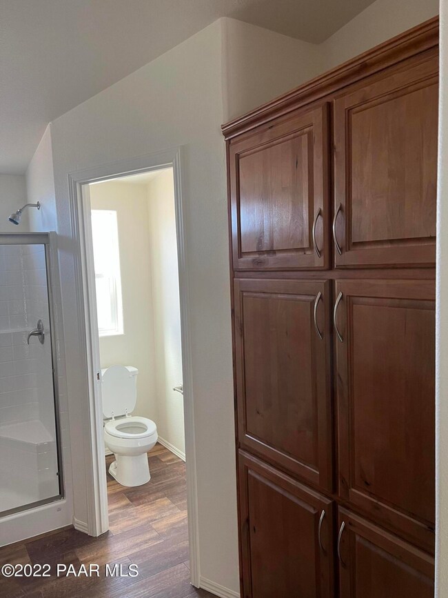 21625 N Roberts Rd, Paulden, AZ 86334 - photo 4