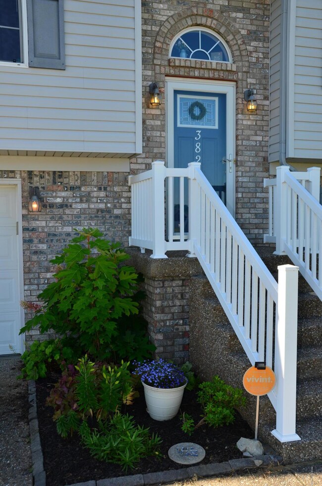 382 Misty Brooke Dr, Mount Washington, KY 40047 - photo 4