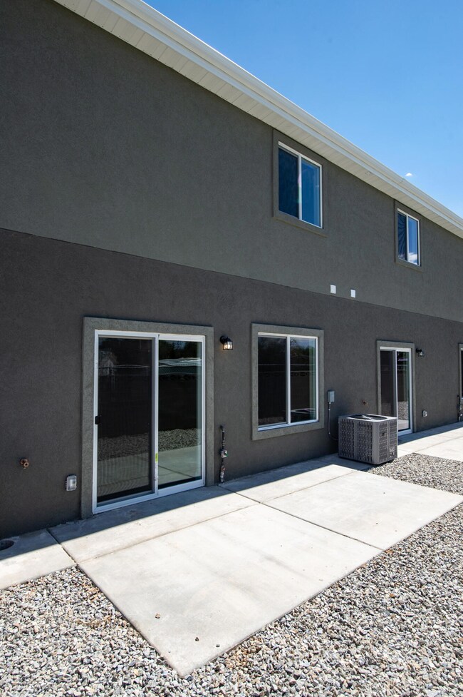 3132 W 1675 N unit C, Cedar City, UT 84721 - photo 3