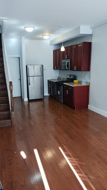 112.5 Orient Ave, Jc, Bergen-Lafayett, NJ 07305 - photo 2