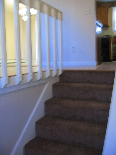 11 Blossom Dr, Cranston, RI 02920 - photo 6