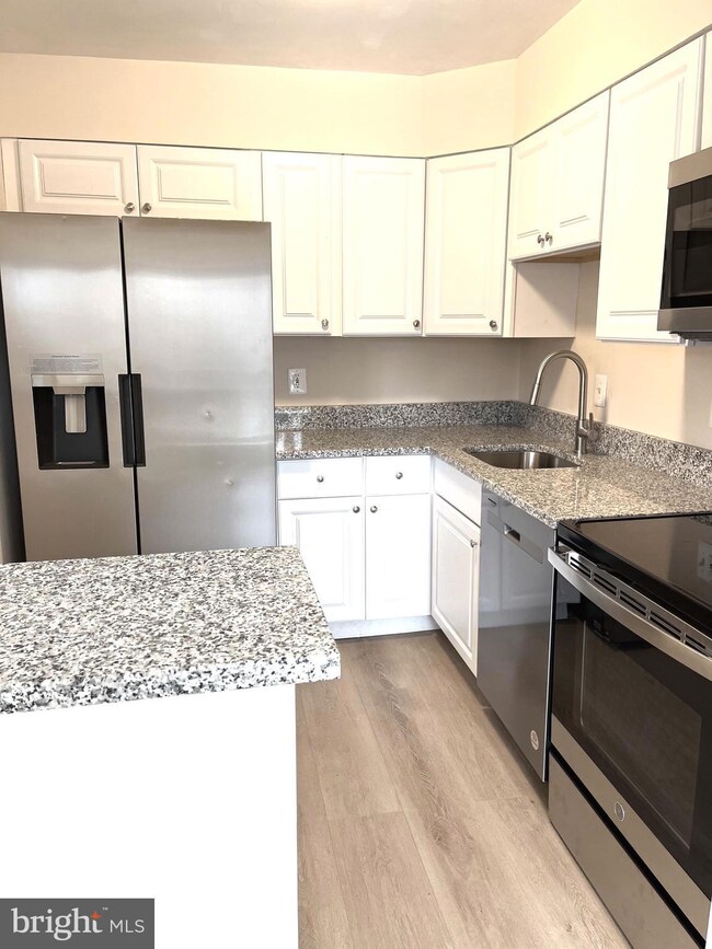 17804 Buehler Rd, Olney, MD 20832 - photo 6