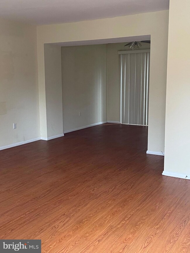 109 Poplar Ct, Lumberton, NJ 08048 - photo 2