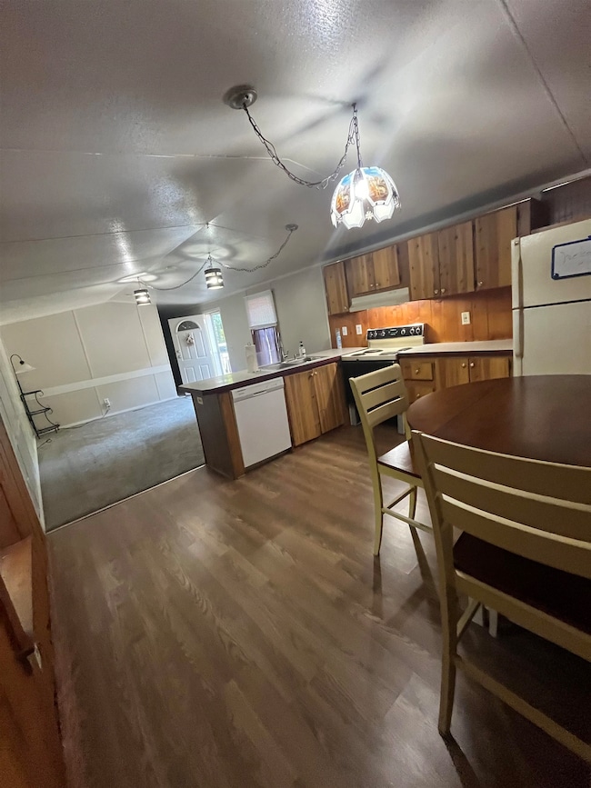 137 Morways Park, Charlestown, NH 03603 - photo 2