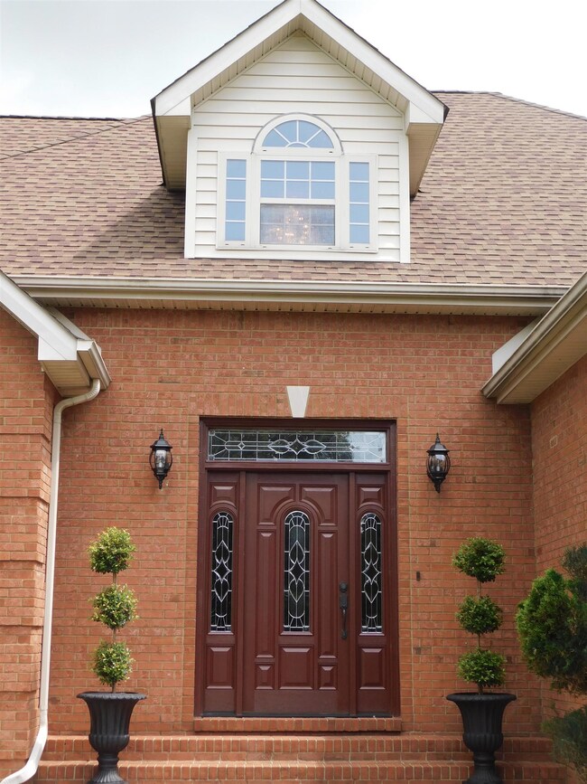 Grand welcoming entrance..