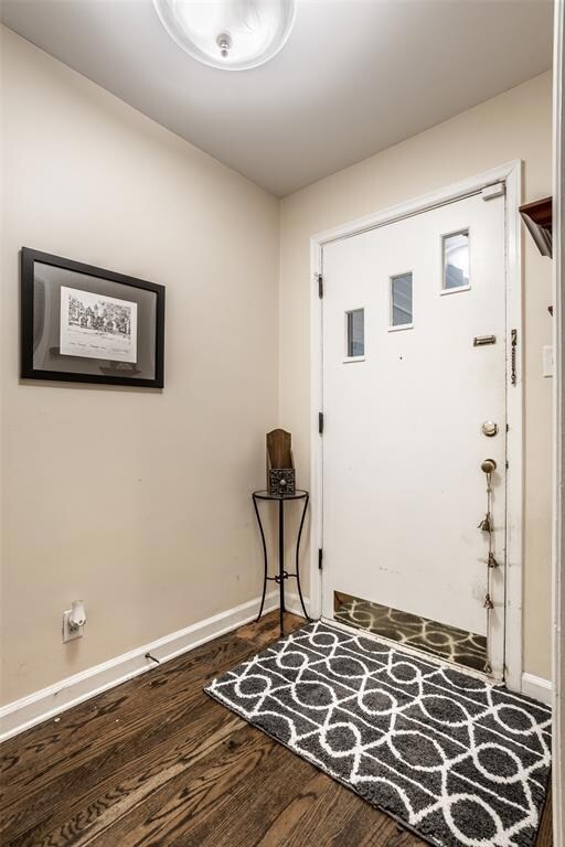 Your Foyer with its dedicated entry closet.