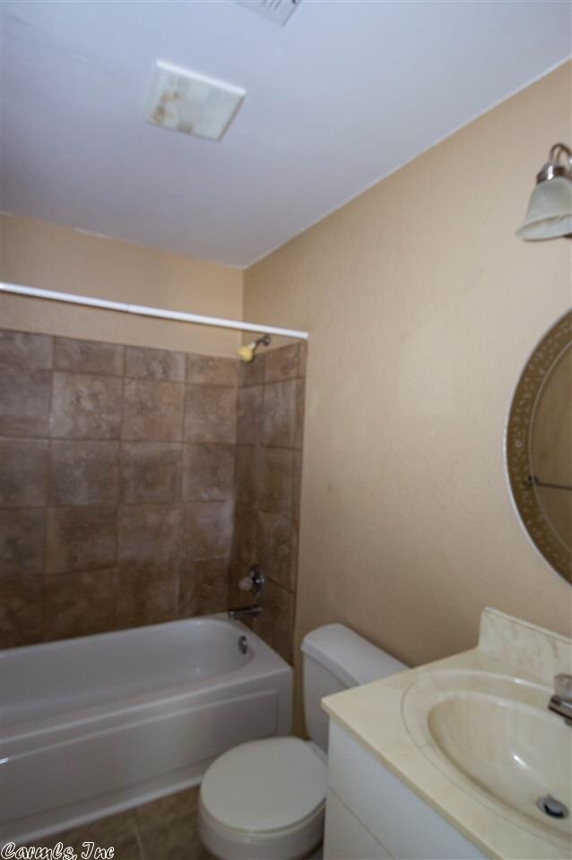 2nd Bathroom