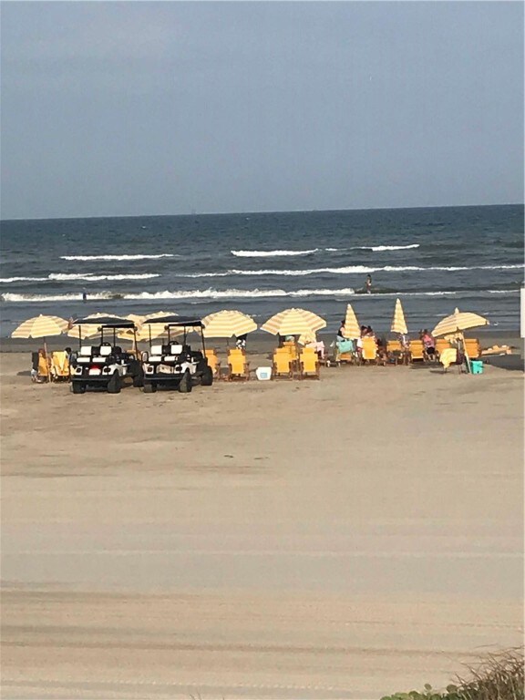 Beach chair rental