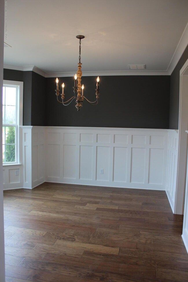 Lot 15WR Dining Room