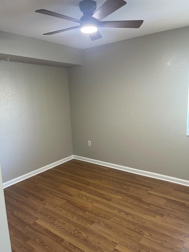 121 SW Palm Dr unit 107, Port Saint Lucie, FL 34986 - photo 7