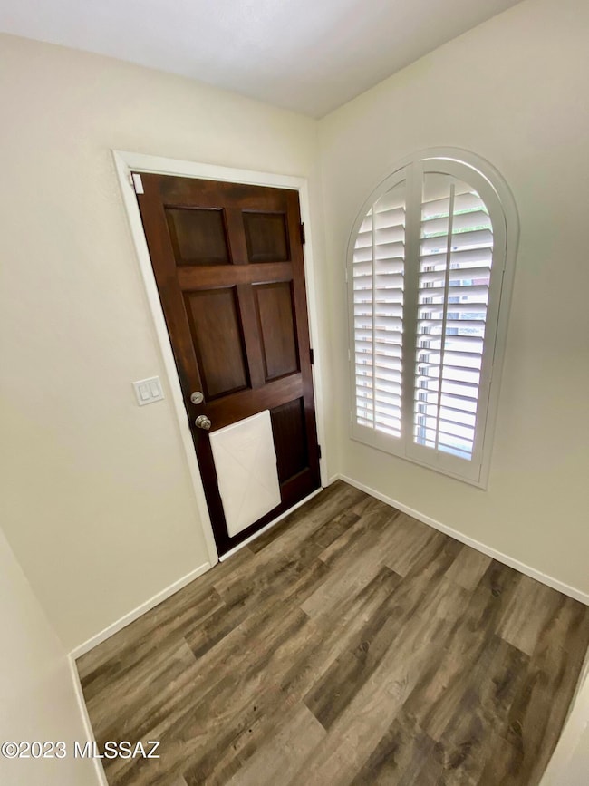 810 N Camino Santiago unit 3, Tucson, AZ 85745 - photo 3