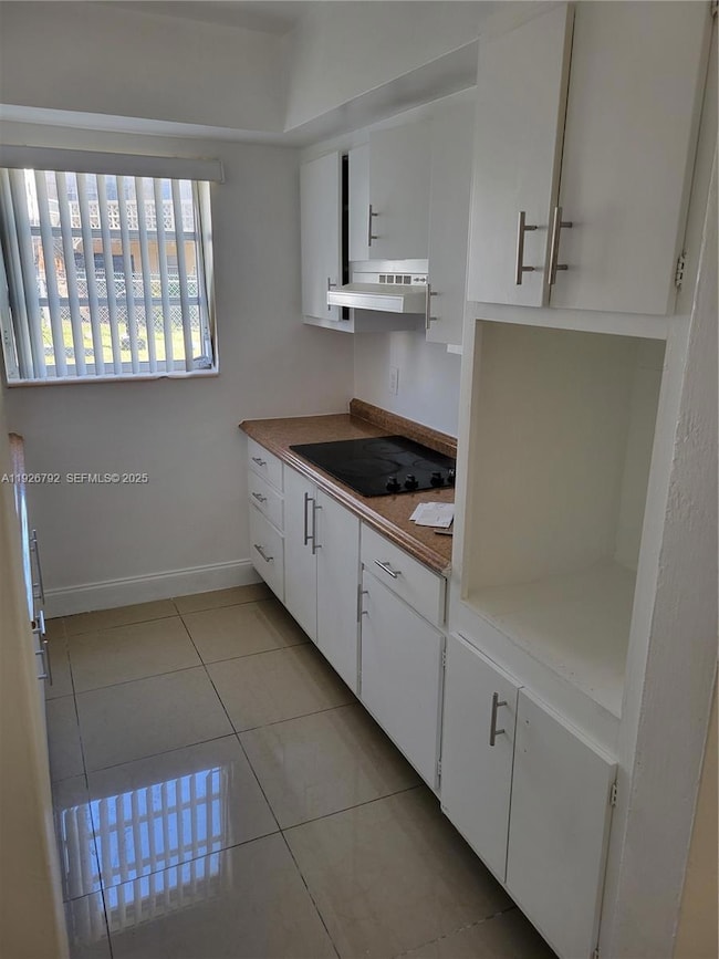 11935 NE 19th Dr unit 4, North Miami, FL 33181 - photo 2