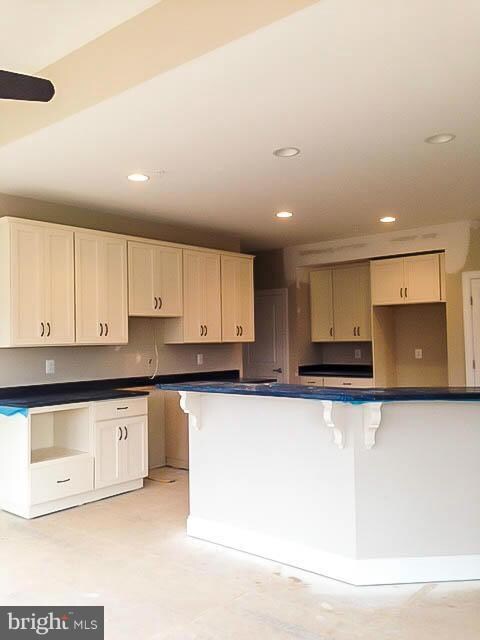 362 Marabrooke Ct, Sykesville, MD 21784 - photo 6