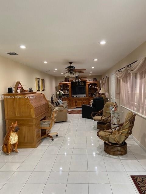 Family Room  37 x 11
