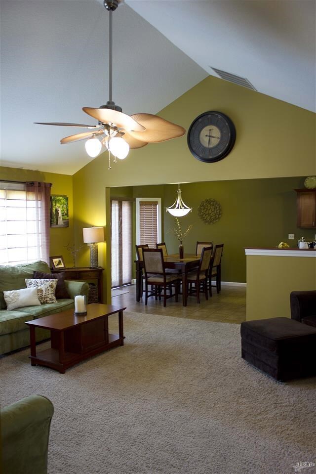 404 N Melching Dr, Ossian, IN 46777 - photo 4