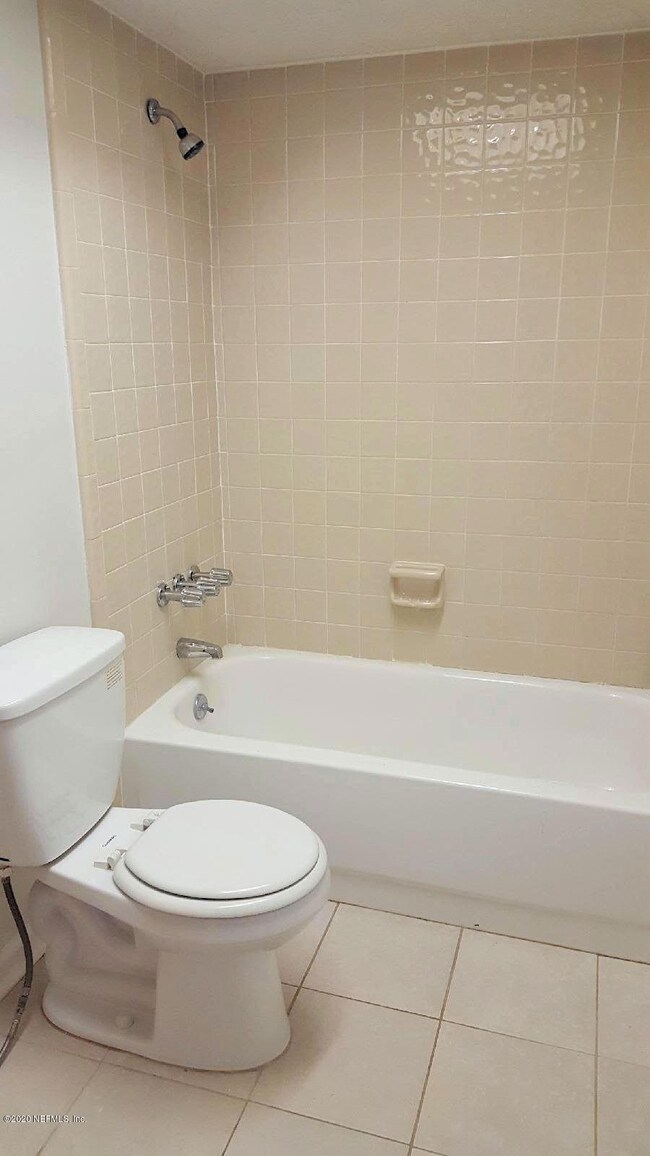 5132 Indian Lakes Ct, Jacksonville, FL 32210 - photo 6