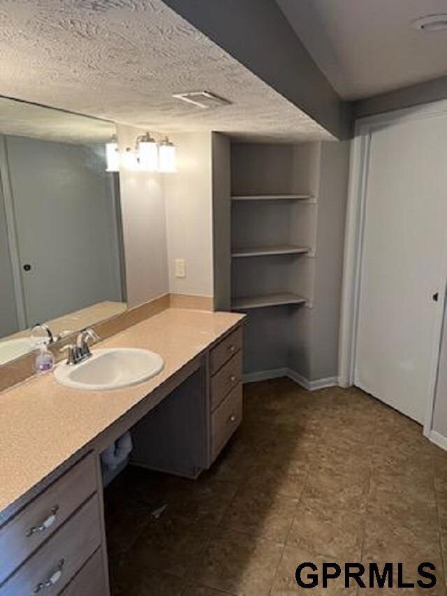 3418 1/2 Nugget Cir, Bellevue, NE 68123 - photo 4