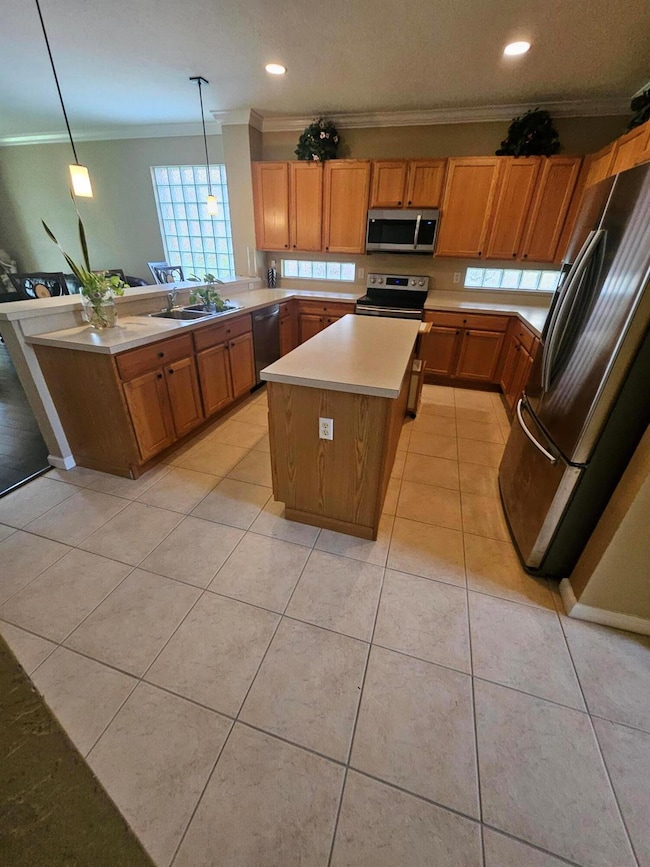 421 Gazetta Way, West Palm Beach, FL 33413 - photo 4