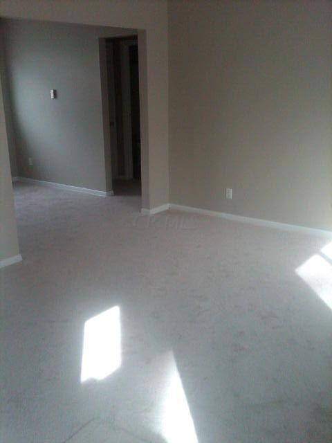 1 BR Living room