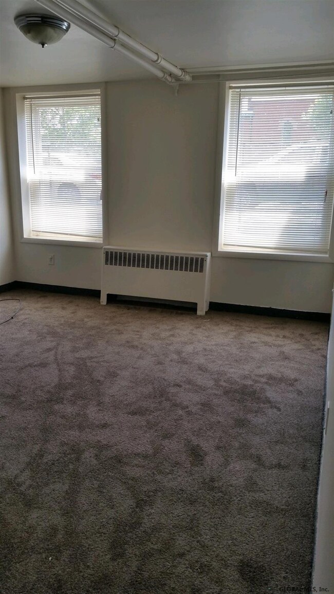 2 Colby St, Albany, NY 12206 - photo 6
