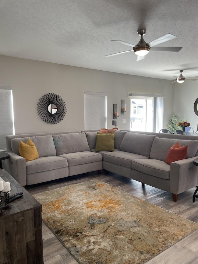 3013Openfloor