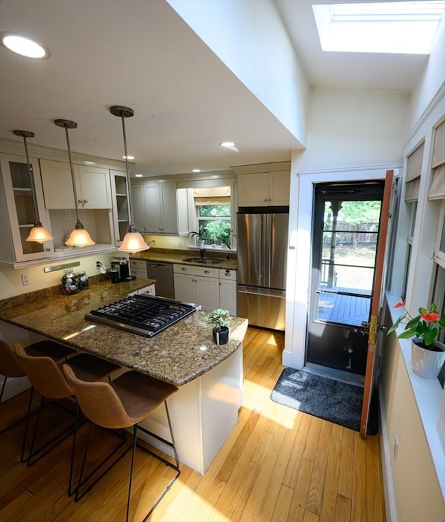 4 Phillips Rd, Nahant, MA 01908 - photo 7