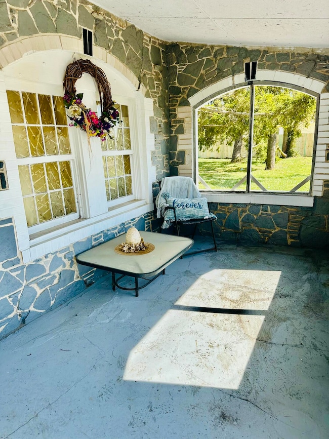 318 W Front St, New Holland, OH 43145 - photo 7