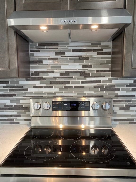 54 Massapoag Ave, North Easton, MA 02356 - photo 2