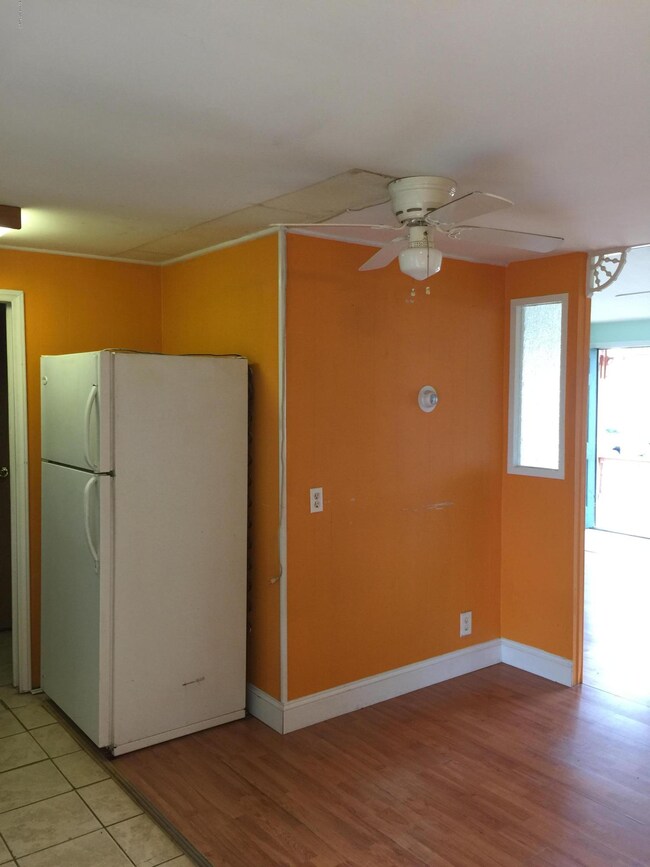 6140 Kitchen 2
