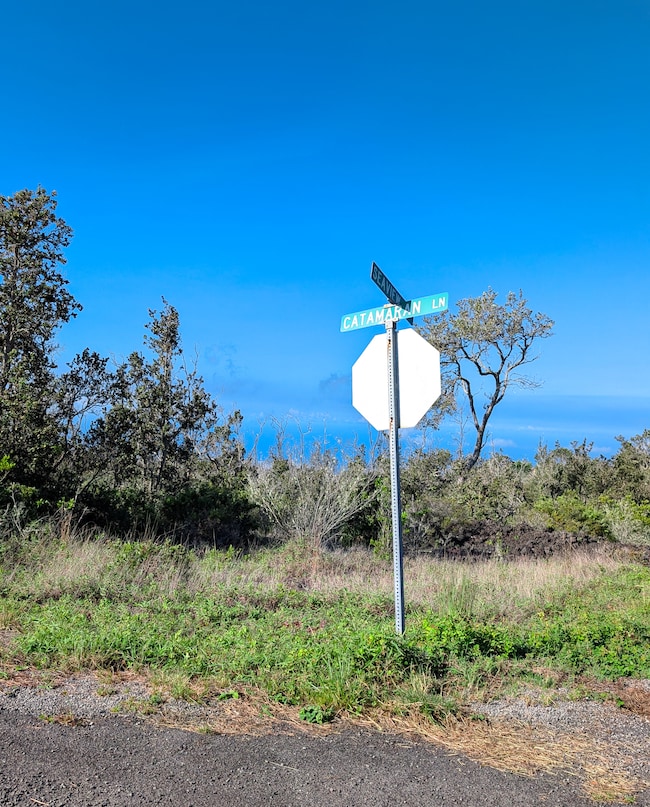 Located at approximately 4300 ft elevation on Catarmaran above Sea View