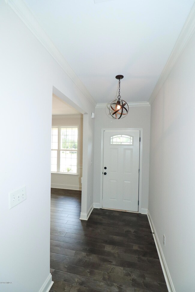 113 Back Cedar Ln - Foyer 2