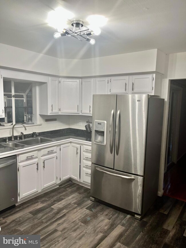 9817 Worrell Ave, Glenn Dale, MD 20769 - photo 7